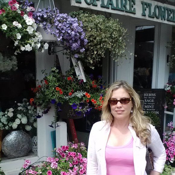 Meet your Posher, Alane - Picture 1 of 1